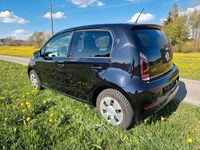 Second-hand VW up! Beats 75 CP (55 kW) 2017 Negru Hatchback
