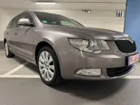 Używany Skoda Superb Elegance 140 KM (102 kW) 2012 Purpurowy Kombi