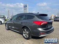 Używany Ford Focus Active 125 KM (91 kW) 2020 Szary Kombi