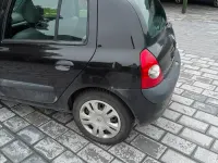 Gebraucht Renault Clio 75 PS (55 kW) 2005 Schwarz Kleinwagen