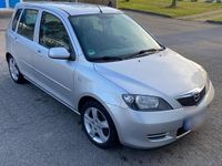 Second-hand Mazda 2 Active 80 CP (58 kW) 2004 Gri Hatchback
