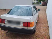 Używany Audi 80 90 KM (66 kW) 1986 Srebrny Sedan/Limuzyna