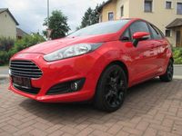 Gebraucht Ford Fiesta 95 PS (69 kW) 2014 Rot Kleinwagen