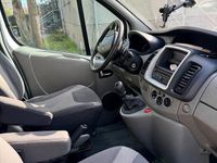 Gebraucht Renault Trafic 114 PS (83 kW) 2010 Silber Van / Kleinbus