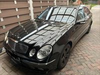 Gebraucht Mercedes E240 Avantgarde 177 PS (130 kW) 2003 Grün Limousine