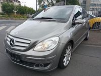 Gebraucht Mercedes B200 136 PS (100 kW) 2006 Grau Van / Kleinbus