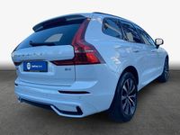 Gebraucht Volvo XC60 Plus 197 PS (144 kW) 2022 Weiß SUV