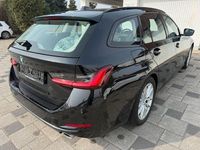 Gebraucht BMW 320 190 PS (139 kW) 2023 Schwarz Kombi