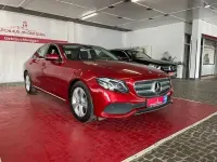 Gebraucht Mercedes E220 194 PS (142 kW) 2017 Rot Limousine