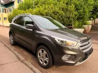 Gebraucht Ford Kuga Cool & Connect 120 PS (88 kW) 2018 Grau SUV