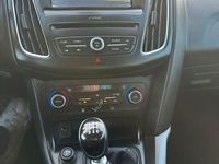 Gebraucht Ford Focus 125 PS (91 kW) 2018 Schwarz Limousine