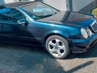 gebraucht Mercedes CLK200 