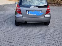 Gebraucht Mercedes A150 95 PS (69 kW) 2005 Silber Kleinwagen
