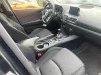 Używany Mazda 3 148 KM (108 kW) 2013 Czarny Sedan/Limuzyna