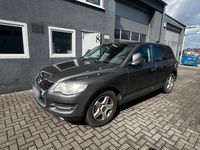 Gebraucht VW Touareg 224 PS (164 kW) 2007 Grau SUV