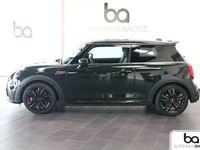 Używany Mini John Cooper Works 231 KM (169 kW) 2024 Zielony Hatchback