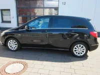 Gebraucht Mercedes B180 122 PS (89 kW) 2012 Kosmosschwarz  metalliclack Van / Kleinbus