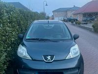 Gebraucht Peugeot 107 68 PS (50 kW) 2008 Grau Kleinwagen