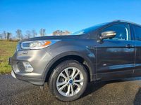 Gebraucht Ford Kuga Titanium 182 PS (133 kW) 2016 Grau SUV