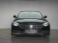 Gebraucht Mercedes E220 Avantgarde 200 PS (147 kW) 2022 Schwarz Limousine