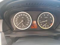 Gebraucht BMW 523 177 PS (130 kW) 2007 Silber Kombi