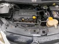 Gebraucht Opel Corsa 87 PS (63 kW) 2010 Weiß Kleinwagen
