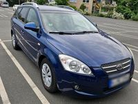 Gebraucht Kia Ceed 143 PS (105 kW) 2008 Blau Kleinwagen