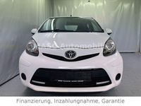 Gebraucht Toyota Aygo Cool 68 PS (50 kW) 2013 Weiß Kleinwagen