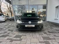 Gebraucht VW Golf VII Highline 150 PS (110 kW) 2018 Deep black perleffekt Limousine