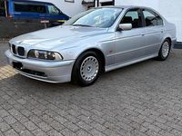 Gebraucht BMW 520 170 PS (125 kW) 2002 Silber Limousine