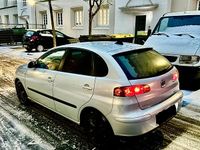 Używany Seat Ibiza 75 KM (55 kW) 2007 Andere farben Hatchback