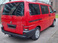 Gebraucht VW Multivan 102 PS (75 kW) 2000 Rot Van