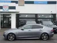 Używany Jaguar XE R-Dynamic 204 KM (150 kW) 2021 Szary Sedan/Limuzyna