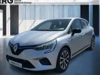 Gebraucht Renault Clio V Equilibre 91 PS (66 kW) 2022 Silber Limousine