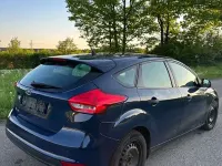 Gebraucht Ford Focus Ambiente 101 PS (74 kW) 2015 Blau Limousine