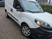 Gebraucht Fiat Doblò Easy 120 PS (88 kW) 2018 Weiß Van / Kleinbus