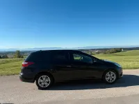 Gebraucht Ford Focus Trend 125 PS (91 kW) 2014 Schwarz Kombi