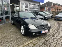 Gebraucht Mercedes SLK230 197 PS (144 kW) 2001 Schwarz Cabrio
