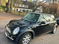 Używany Mini Cooper 116 KM (85 kW) 2002 Czarny Hatchback
