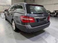 Gebraucht Mercedes E350 265 PS (194 kW) 2011 Grau Kombi