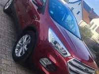 Gebraucht Ford Kuga Trend 150 PS (110 kW) 2018 Rot SUV
