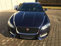 Gebraucht Jaguar XF Sportbrake 241 PS (177 kW) 2018 Dark sapphire Kombi