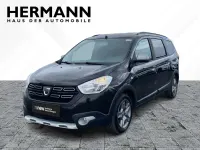 Gebraucht Dacia Lodgy Stepway 116 PS (85 kW) 2019 Perlmuttschwarz metallic (sch Van / Kleinbus
