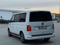Gebraucht VW Multivan Generation Six 204 PS (150 kW) 2016 Weiß Van / Kleinbus