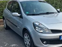 Gebraucht Renault Clio II Rip Curl 75 PS (55 kW) 2009 Silber Limousine