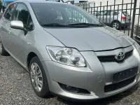 Gebraucht Toyota Auris 124 PS (91 kW) 2008 Gold Kleinwagen