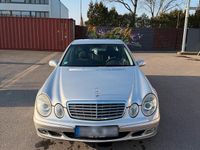 Gebraucht Mercedes E200 122 PS (89 kW) 2004 Grau Limousine