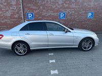 Gebraucht Mercedes E220 170 PS (125 kW) 2011 Grau Limousine