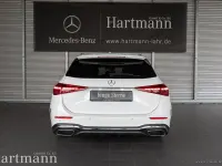 Gebraucht Mercedes C300 AMG Line Premium Plus 265 PS (194 kW) 2024 Unilack polarweiß Kombi