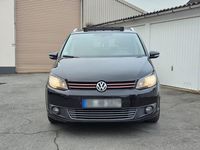 Gebraucht VW Touran 140 PS (102 kW) 2011 Schwarz Van / Kleinbus